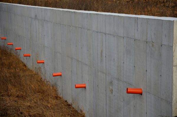 Concrete Wall Installation in Bolingbrook