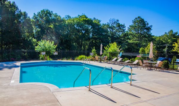 Cost of Pool Paving Installation in Bolingbrook